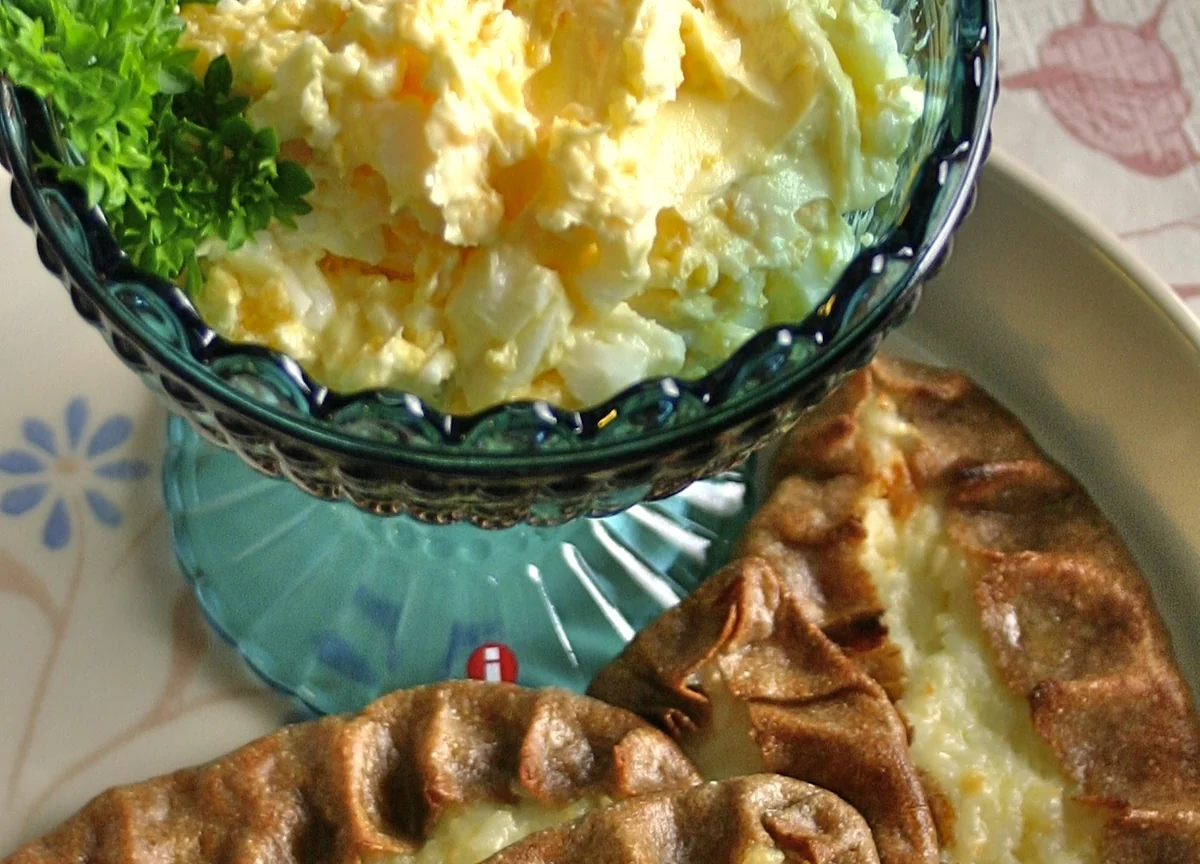 Karelische Piroggen mit Eierbutter